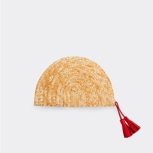 Vineyard vines clutch